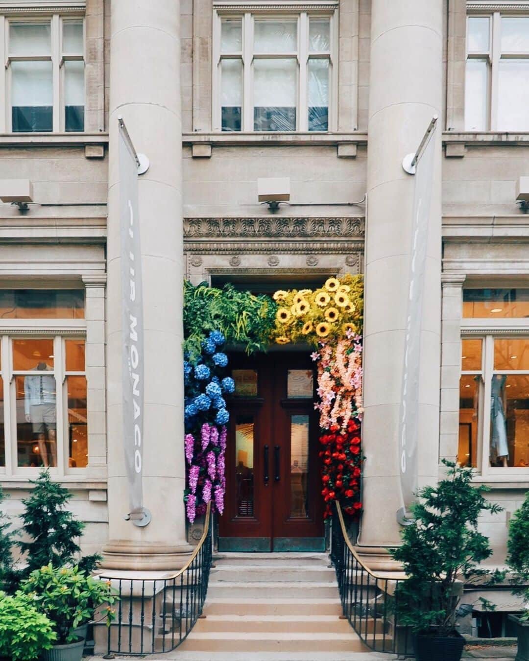 Club Monacoのインスタグラム：「Toronto, NYC, you're up—the limited edition CM Pride sweatshirt is now available at Queen St, Toronto Eaton Center, Bloor St, and 5th Avenue.  50% of the purchase price of every Pride sweatshirt will be donated to the Stonewall Community Foundation, a group created in support and celebration of the LGBTQIA+ community. stonewallfoundation.org  #CMPride #Pride」