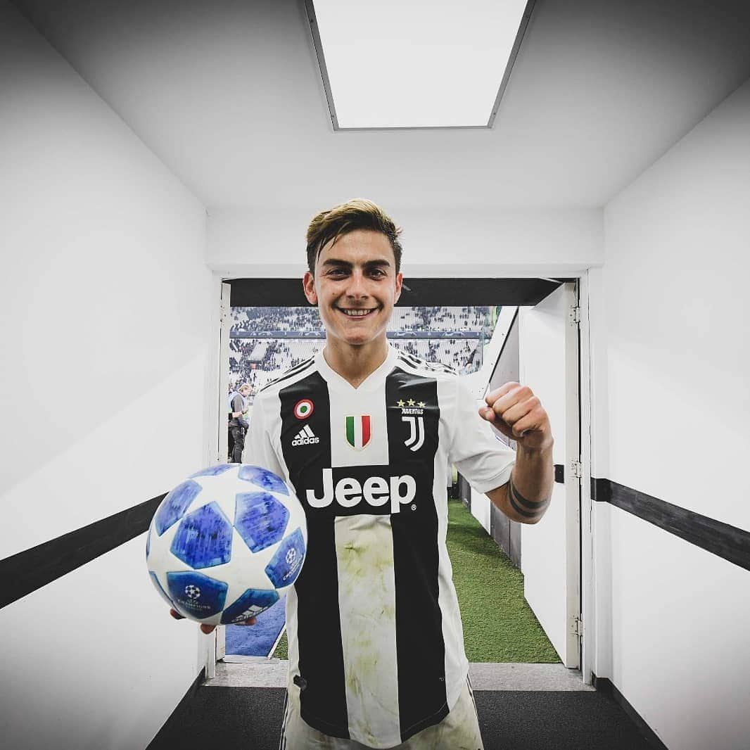 ユヴェントスFCさんのインスタグラム写真 - (ユヴェントスFCInstagram)「Behind the scenes 👀」6月18日 1時02分 - juventus