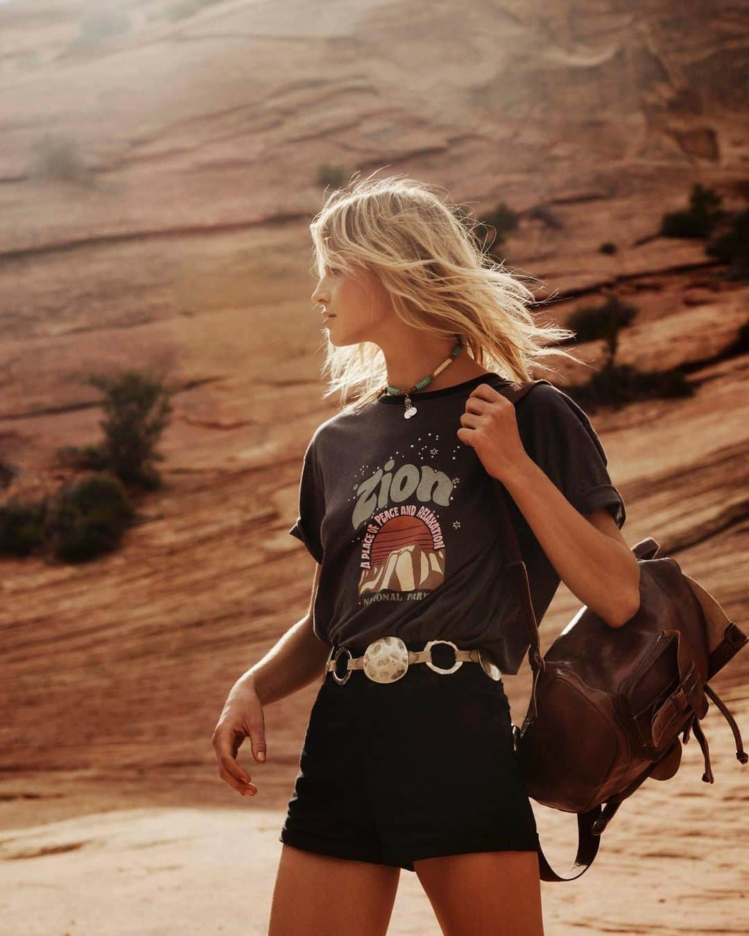 freepeopleさんのインスタグラム写真 - (freepeopleInstagram)「We’re taking inspiration from the best America has to offer: her national parks. Head to our link in bio to join us in Zion National Park and in celebrating our year-long partnership with @goparks」6月18日 0時55分 - freepeople