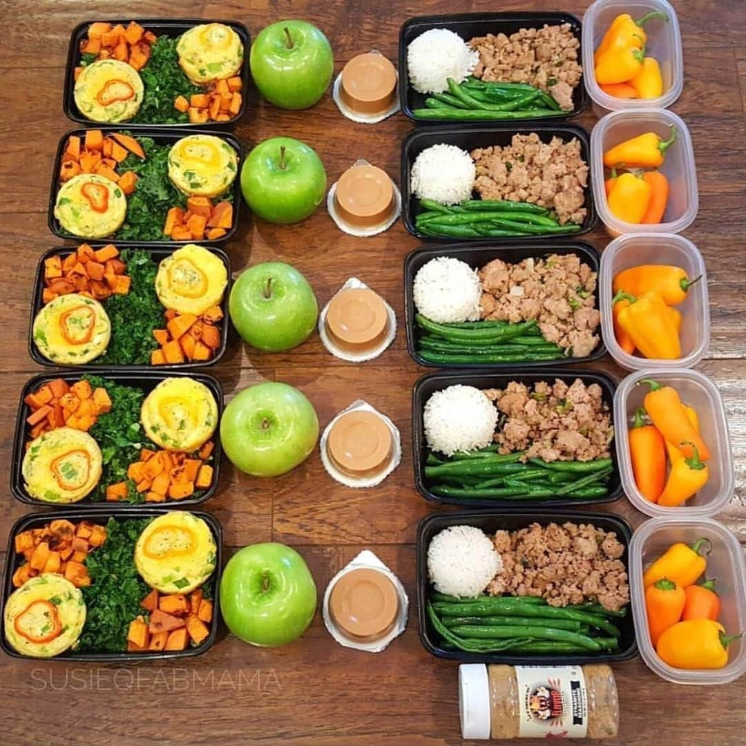 Flavorgod Seasoningsさんのインスタグラム写真 - (Flavorgod SeasoningsInstagram)「MEAL PREP!! 🚨🚨🍱🍱 🤩🤩⠀ -⠀ Build Your Own Bundle Now!!⠀ Click the link in my bio @flavorgod ✅www.flavorgod.com⠀ -⠀ Photo & meal prep by: @susieqfabmama! Thank you so much!⠀ -⠀ FlavorGod Seasonings:⠀ 🌿Made Fresh⠀ ☀️Gluten free⠀ 🥑Paleo⠀ ☀️KOSHER⠀ 🌊Low salt⠀ ⚡️NO MSG⠀ 🚫NO SOY⠀ ⏰Shelf life is 24 months⠀ -⠀ 🌏 I Ship World Wide🌍⠀ -⠀ Order Here:⠀ FlavorGod.com⠀ -⠀ -⠀ #food #foodie #flavorgod #seasonings #glutenfree #mealprep  #keto #paleo #vegan #kosher #breakfast #lunch #dinner #yummy #delicious #foodporn ⠀ ⠀」6月18日 1時00分 - flavorgod