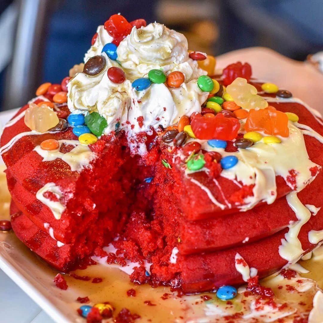 2.8 Milllon CAKESTERS!さんのインスタグラム写真 - (2.8 Milllon CAKESTERS!Instagram)「Fluffy Red Velvet Gummy Bear Pancakes from @thesugarfactory﻿ -﻿ follow @sugarandkush 😋😋🍰🍦 for the best CBD dessert recipes ﻿ .﻿ .﻿ @sugarandkush﻿ @sugarandkush﻿ ﻿ .﻿ .﻿ .﻿ .﻿ #cakes #cake #cakedecorating #chocolate #birthdaycake #cakesofinstagram #cupcakes #food #cakestagram #foodporn #instacake #dessert #bakery #baking #cakedesign #instafood #love #sweet #birthday #pastry #cakeart #yummy #cookies #delicious #chocolatecake #sweets #desserts #foodie #homemade ﻿ ﻿」6月18日 1時01分 - cakeguide