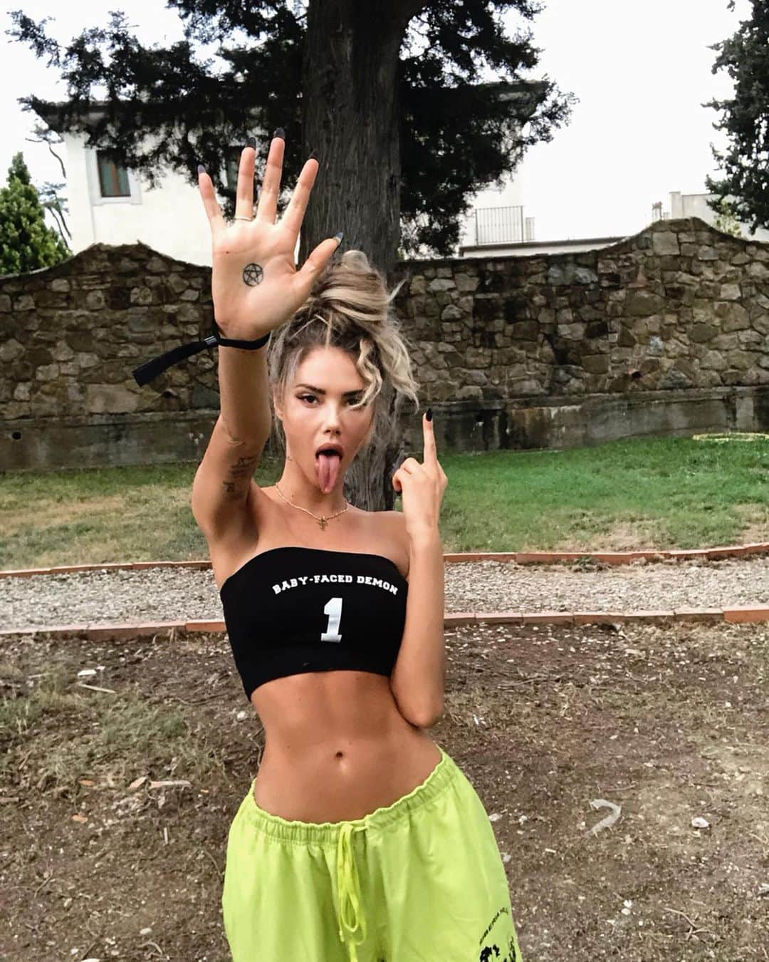 サハラ・レイさんのインスタグラム写真 - (サハラ・レイInstagram)「Inferno」6月18日 1時06分 - sahara_ray