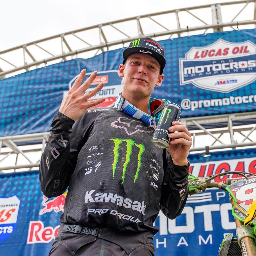 モンスターエナジーさんのインスタグラム写真 - (モンスターエナジーInstagram)「#MonsterEnergy riders take home two more wins this weekend in #ProMotocross 🔨 ⠀⠀⠀⠀⠀⠀⠀⠀⠀ @adamcianciarulo continues to run the show, making it four-straight with 1st place at #HighPointMX. ⠀⠀⠀⠀⠀⠀⠀⠀⠀ @elitomac also comes out on top Saturday, leaving him tied on points for the lead in the #450MX series. ⠀⠀⠀⠀⠀⠀⠀⠀⠀ #Moto #Motocross #Dirtbike」6月18日 1時08分 - monsterenergy