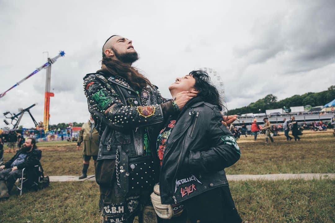 Kerrang!さんのインスタグラム写真 - (Kerrang!Instagram)「The Slayer fans of Download festival. Check out the full gallery on Kerrang.com. . . . 📸: @wondergirlphoto  #slayer #metal #downloadfestival #downloadfest #dl2019」6月18日 1時18分 - kerrangmagazine_