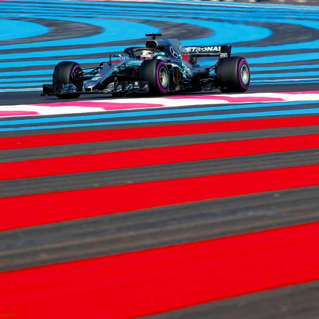 MERCEDES AMG PETRONASさんのインスタグラム写真 - (MERCEDES AMG PETRONASInstagram)「This track though 😍  See you soon @circuitpaulricard! • #MercedesAMGF1 #Mercedes #F1 #CircuitPaulRicard #FrenchGP #LH44 #PETRONASmotorsports」6月18日 2時00分 - mercedesamgf1