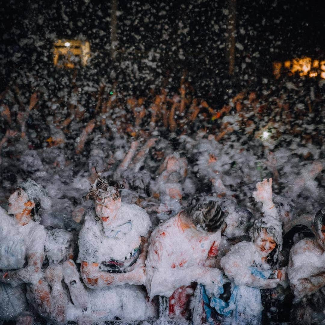 スティーヴ・アオキさんのインスタグラム写真 - (スティーヴ・アオキInstagram)「Denver Colorado! Epic epic crowd! It's been awhile since I've been back and u made me feel at home.」6月18日 2時29分 - steveaoki