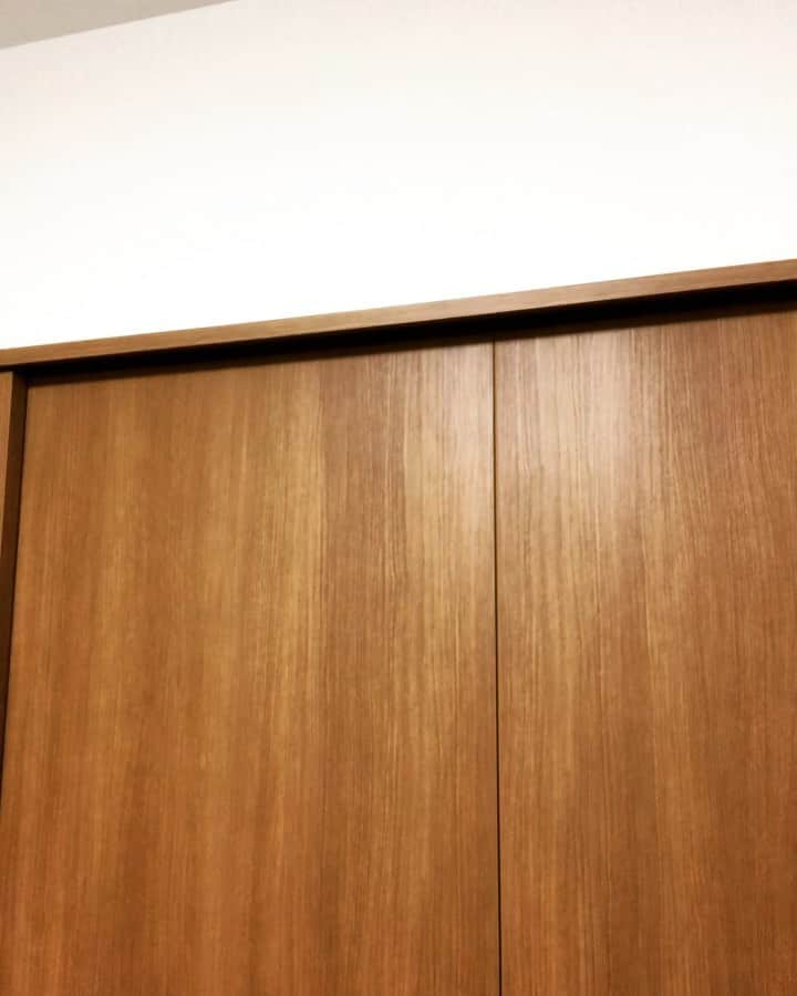 芦沢統人のインスタグラム：「クラスの女子に好かれていると確信をもった男子のヒーローインタビュー。  #ひとり芝居 #olos #芦沢ムネト #妄想ヒーローインタビュー #定期的にあげてきます」