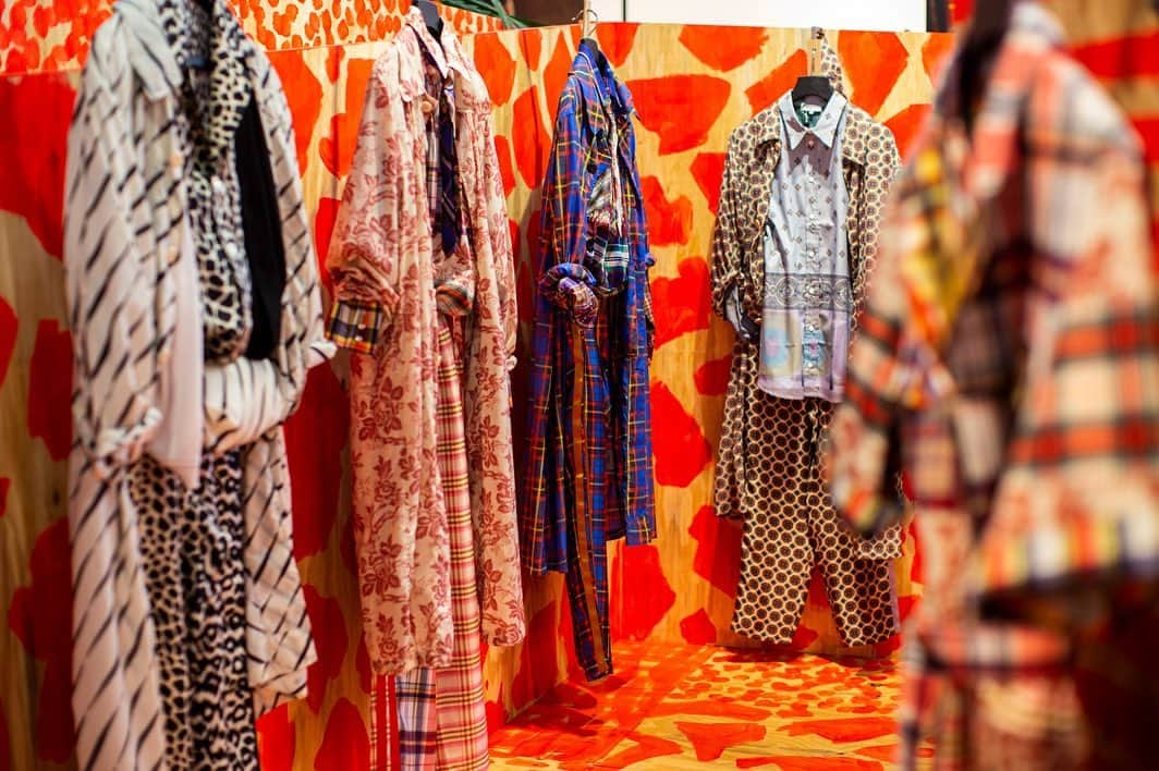 Pierre-Louis Masciaさんのインスタグラム写真 - (Pierre-Louis MasciaInstagram)「At Pitti Uomo 96 Thank you @bonnefrite ! . #plm #pierrelouismascia #unpredictableclassic #womenswear #menswear #prints #collection #spring #summer #2020 #ss20 #pitti #pittiuomo #florence」6月18日 2時37分 - pierrelouismascia