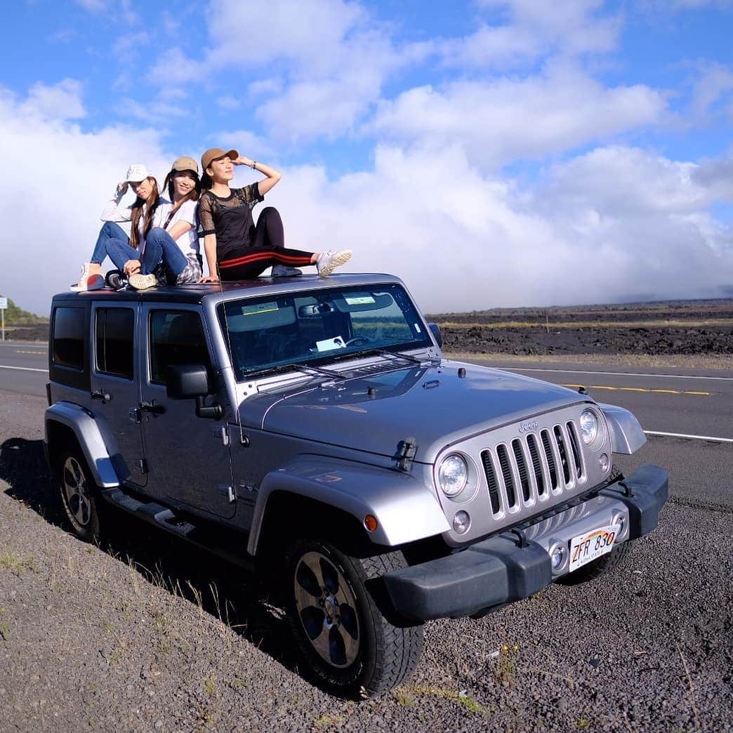 雨宮めるさんのインスタグラム写真 - (雨宮めるInstagram)「#hawaii #bigisland #sunnyday #jeep #cartrip #photobyprofessional」6月18日 2時52分 - amamiya_melty