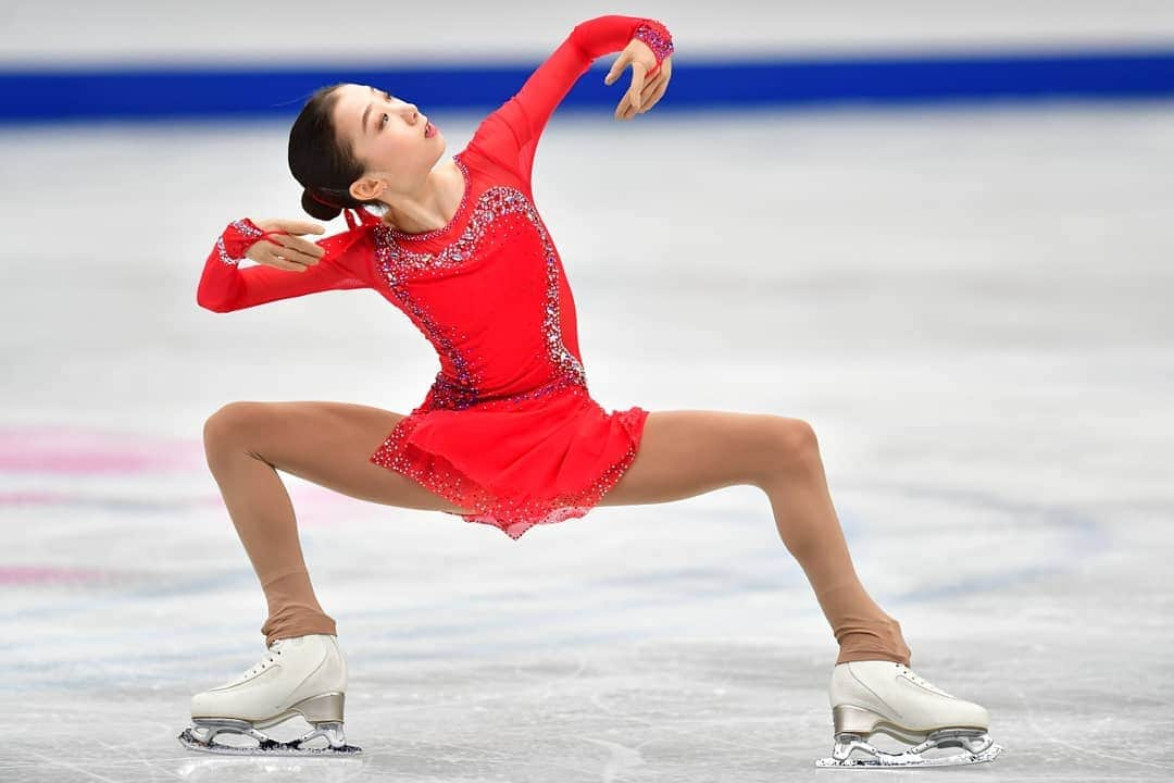 ISUグランプリシリーズさんのインスタグラム写真 - (ISUグランプリシリーズInstagram)「📷 Take a look back on some memorable, unique moments that were captured at #WorldFigure ! 📲 Check out our "In Focus" photos from the link in our bio and vote for your favorite on our stories 🗳️ #FigureSkating」6月18日 3時23分 - isufigureskating_x