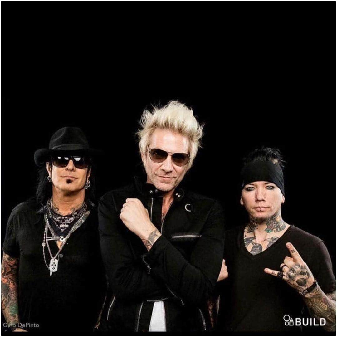 SIXX:A.M.さんのインスタグラム写真 - (SIXX:A.M.Instagram)「#tb2016 SixxAM attending AOL BUILD Event in NYC  @djashba @jamesmichaelofficial @nikkisixxpixx  #sixxam #djashba #jamesmichael #nikkisixx  Photo © Gino DePinto」6月18日 4時22分 - sixxam