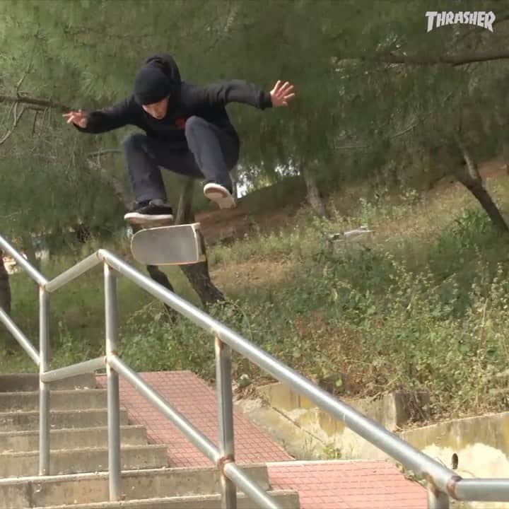スラッシャーのインスタグラム：「👉🏽 @bonnooor @chasewebb @duckkovacs @michaelpulizzi & @kungmao26 in @pizzaskateboards ‘BEAKS’ video 🍕 Now playing on ThrasherMagazine.com 📡」