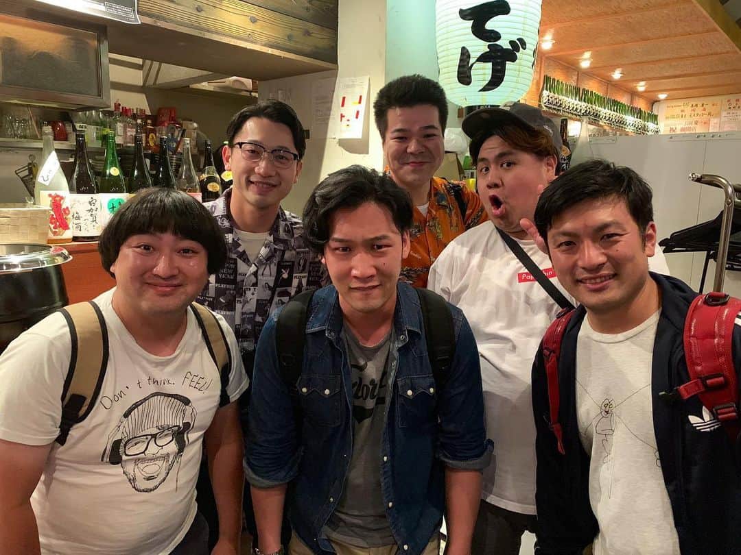 池田真一のインスタグラム：「吉本の俳優で同期の大西ユースケが大阪帰って来てたので久しぶりに飲み行った！ ナナの山根リチャード、ニメートルズのけやき、タートルデッパの川添社長、ムチョクチャヤンのへらい、久しぶりに飲むメンバーも多くて楽しかったなぁ〜 昔話で永遠に笑ってた！ 完全におっさんなってもたなぁ。」