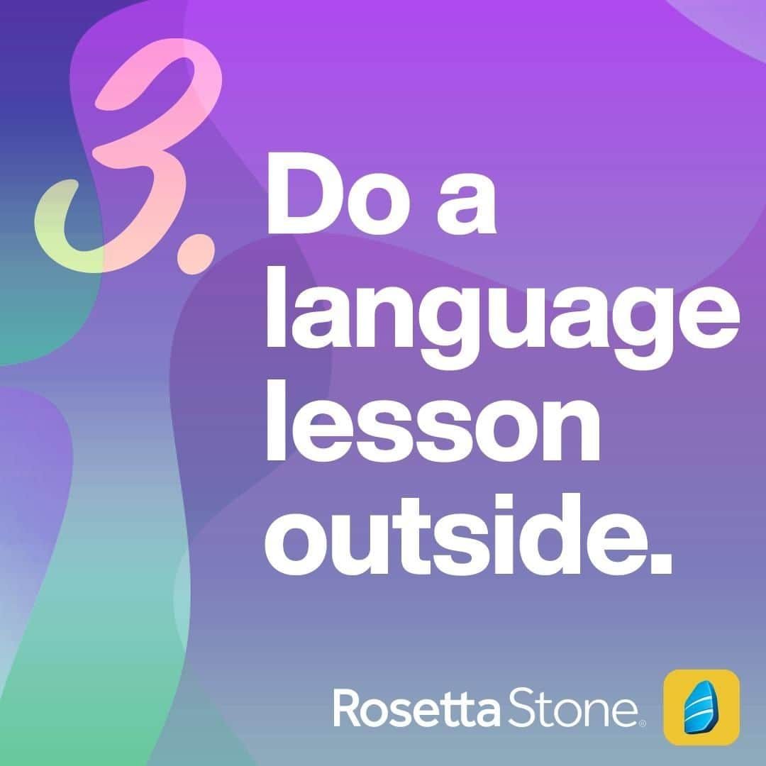 Rosetta Stoneさんのインスタグラム写真 - (Rosetta StoneInstagram)「Summer Bucket List Challenge: Week Three ☀️ Where will you get in a lesson? Let us know in the comments and share your next session with a photo using #RosettaSessions! . . . #BucketList #Summer #Challenge #WeekThree #Languages #Outside #StudySession #Bilingual #LearnLanguages」6月18日 5時30分 - rosettastone