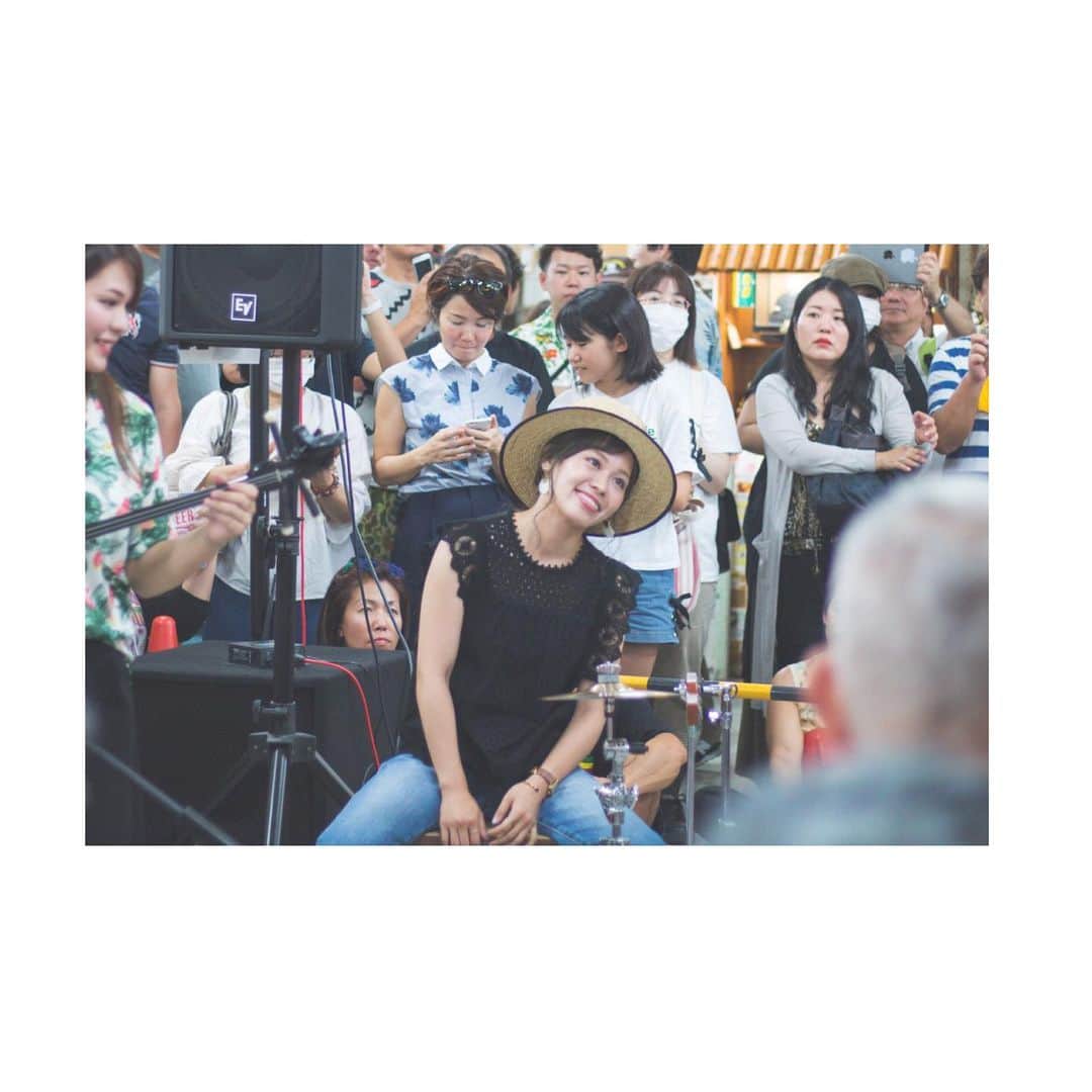 MAIKO さんのインスタグラム写真 - (MAIKO Instagram)「#公設市場 ライブの思い出🐖🐠🐡 ・ ・ #つるふぉと #ステキな写真ありがちょふ📸」6月18日 15時26分 - maiko_oops