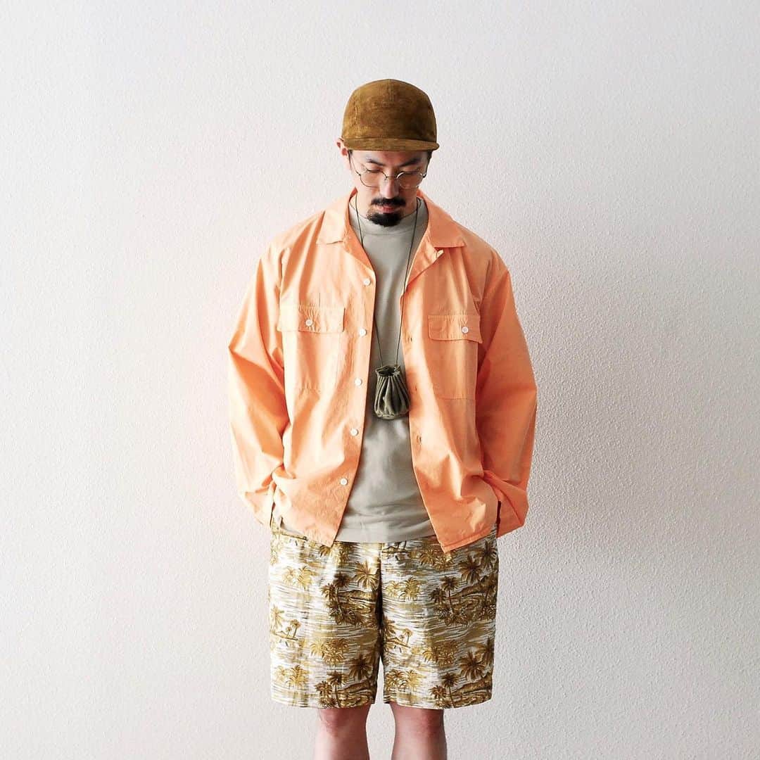 wonder_mountain_irieさんのインスタグラム写真 - (wonder_mountain_irieInstagram)「_ Engineered Garments / エンジニアードガーメンツ “Sunset Short -Hawaiian Print-” ￥31,320- _ 〈online store / @digital_mountain〉 http://www.digital-mountain.net/shopdetail/000000009175/ _ 【オンラインストア#DigitalMountain へのご注文】 *24時間受付 *15時までのご注文で即日発送 *1万円以上ご購入で送料無料 tel：084-973-8204 _ We can send your order overseas. Accepted payment method is by PayPal or credit card only. (AMEX is not accepted)  Ordering procedure details can be found here. >>http://www.digital-mountain.net/html/page56.html _ #NEPENTHES #EngineeredGarments #ネペンテス #エンジニアードガーメンツ cap→ #HenderScheme ¥16,200- shirts→ #tone ¥31,320- _ 本店：#WonderMountain  blog>> http://wm.digital-mountain.info/blog/20190527-1/ _ 〒720-0044  広島県福山市笠岡町4-18  JR 「#福山駅」より徒歩10分 (12:00 - 19:00 水曜定休) #ワンダーマウンテン #japan #hiroshima #福山 #福山市 #尾道 #倉敷 #鞆の浦 近く _ 系列店：@hacbywondermountain _」6月18日 16時45分 - wonder_mountain_