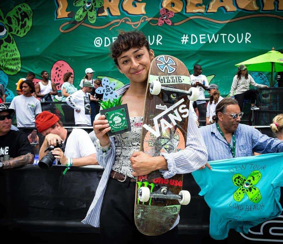 モンスターエナジーさんのインスタグラム写真 - (モンスターエナジーInstagram)「Kicking off Olympic qualifiers with a 🥈 for @lizziearmanto 🇫🇮 in Long Beach 🛹 ⠀⠀⠀⠀⠀⠀⠀⠀⠀ #MonsterEnergy #Skateboarding #Skate」6月18日 7時47分 - monsterenergy