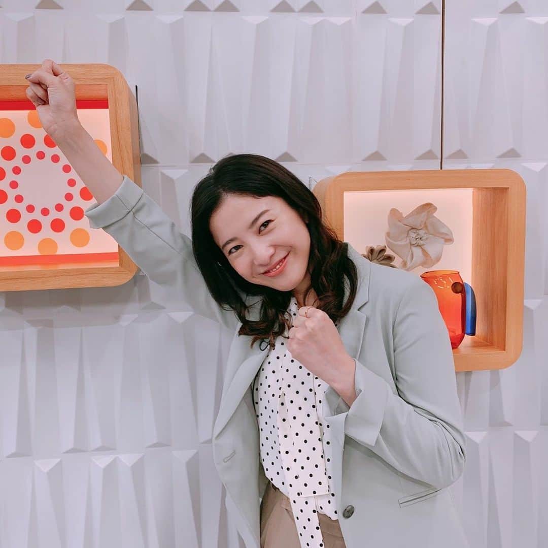 TBSドラマ「わたし、定時で帰ります。」のインスタグラム：「_ #あさチャン 終わりました☺️❗️ . 今日は１日、 #電波ジャック 頑張るぞーーー🙋‍♀️‼️ . #今夜はいよいよ最終回  #吉高由里子 #わたし定時で帰ります #わた定 #tbs #火曜ドラマ」