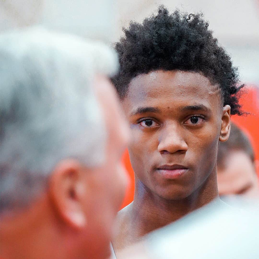 USA Basketballさんのインスタグラム写真 - (USA BasketballInstagram)「↔️ Faces & frames from USA Men’s World Cup Team training camp in Colorado Springs 🤫」6月18日 8時41分 - usabasketball