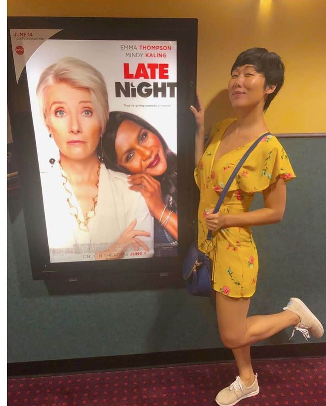 ミンディ・カリングさんのインスタグラム写真 - (ミンディ・カリングInstagram)「Smiling, crying, loling, beaming in response to all your photos and tweets about @latenightmovie. Idk what to do other than say thank you and reply back with lots of emojis. SO thank you!! ❤️✨🎉🍿💗🌟🙆🏾‍♀️🤩😘 #LateNightMovie」6月18日 9時07分 - mindykaling