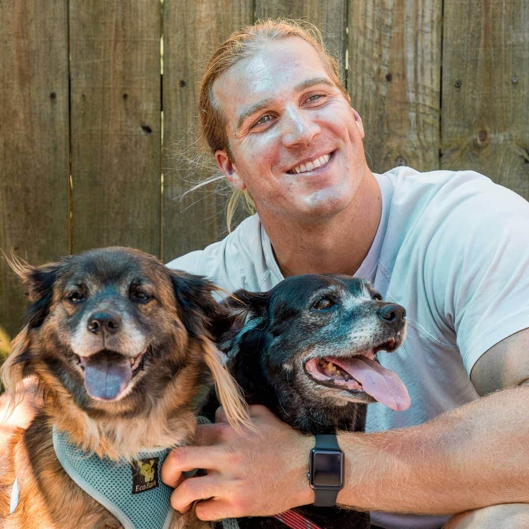 ニューオーリンズ・セインツさんのインスタグラム写真 - (ニューオーリンズ・セインツInstagram)「Alex Anzalone is passionate about animal rescue and frequently visits Animal Rescue New Orleans. He volunteers his time with ARNO in hopes of helping find shelter animals permanent homes. Take a look at his most recent visits by clicking our link in bio. - #Saints #animalrescue」6月18日 10時18分 - saints