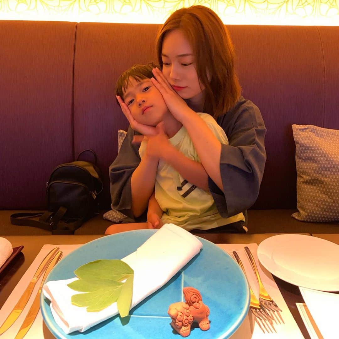 新原愛加のインスタグラム：「🥰」