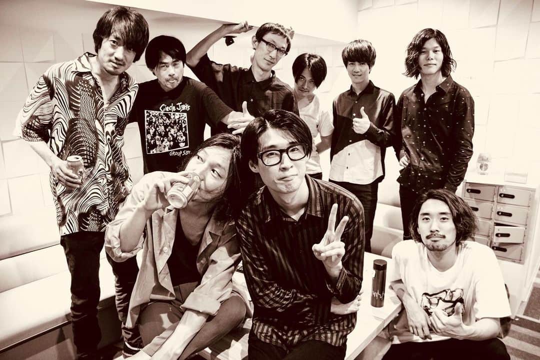 米田貴紀のインスタグラム：「髭と夜の本気ダンスがやります。2 開催決定🎊 あの素晴らしい夜をもう一度やっちゃいます。 幸せです🙏😇 #髭 #夜の本気ダンス  #千波湖ちゃぷちゃぷ(仮) #ラジダン」