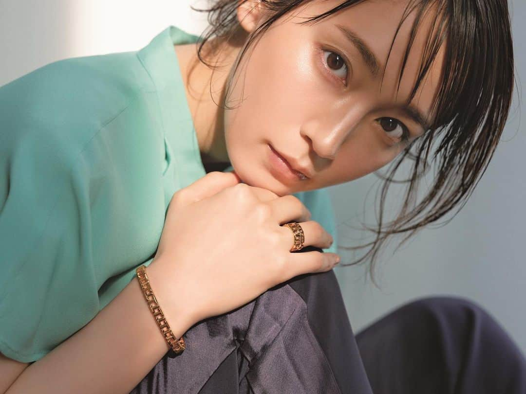 吉岡里帆さんのインスタグラム写真 - (吉岡里帆Instagram)「"Ｓｗｅｅｔ"7月号  Tiffany &Co *  #ジュエリー @sweet_editors  @tiffanyandco」6月18日 13時10分 - riho_yoshioka