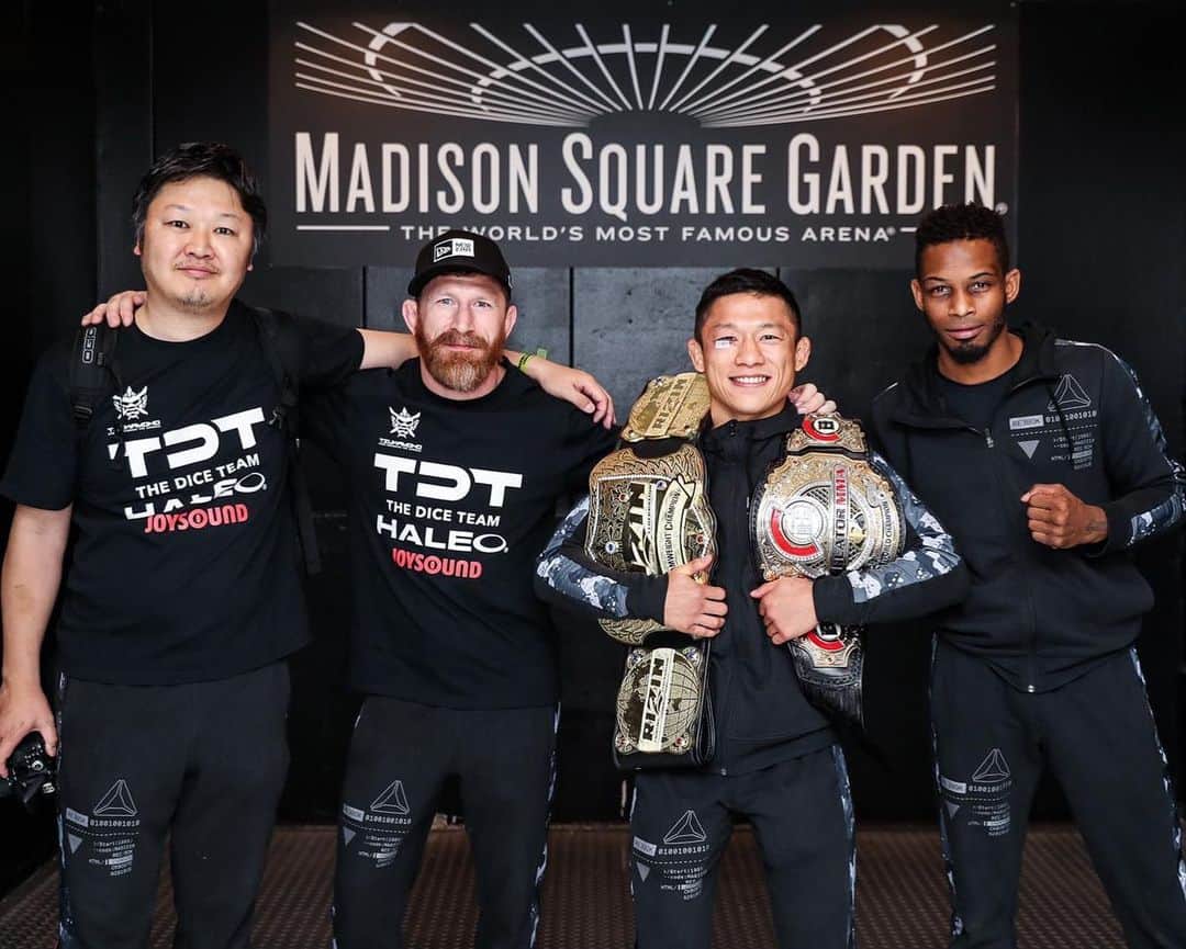 堀口恭司のインスタグラム：「Very good team And thank everyone  #bellator #rizin」
