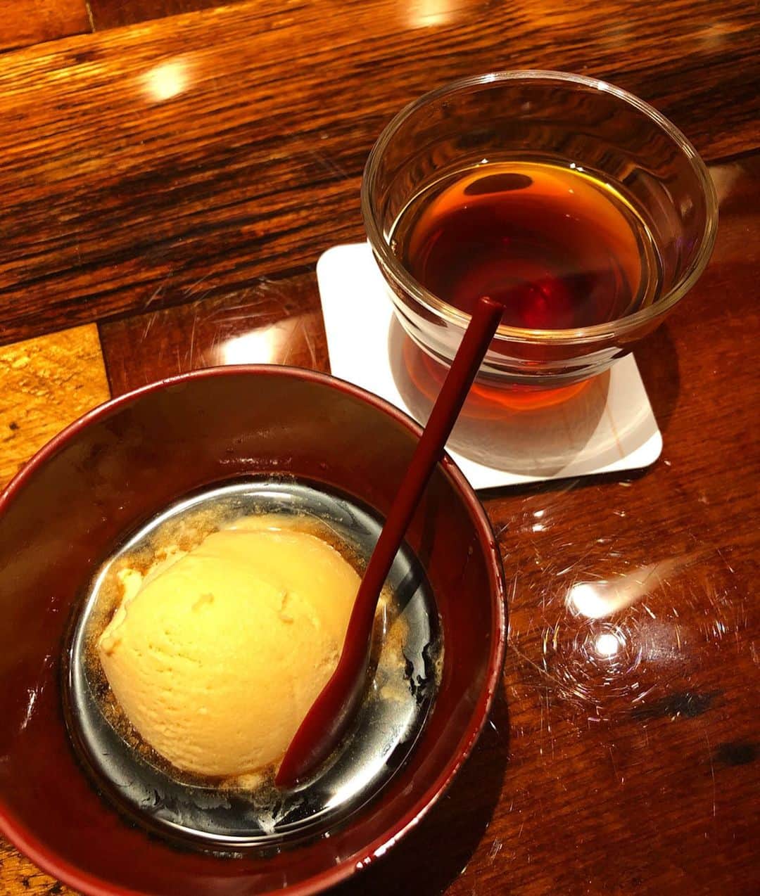濱野りれさんのインスタグラム写真 - (濱野りれInstagram)「Sushi 'Hatsune' collaborate with 'Inomata'. It gonna be the second visit since the renovation. After eating Sushi, we moved to the next room and had dessert and coffee. I think this is only place to serve some coffee at a famous sushi restatrant in Japan. I love that!! .. #初音鮨 さんにお邪魔してきました🍣 女将さんの笑顔見れて幸せ😊 お寿司屋さんで食べる食後のデザートとコーヒーとっても美味しかったです😋🎊 .. .. .. #rirelog#hatsunezushi#kamata#tokyoeats#toptokyorestaurants#tokyogourmet#lovetoeat#eatlover#tabelog#sushimania#sushilover#鮨#お寿司#予約困難#食べログ高評価#食べログ4#蒲田グルメ #グルメ記録#東京グルメ」6月18日 17時08分 - riregram