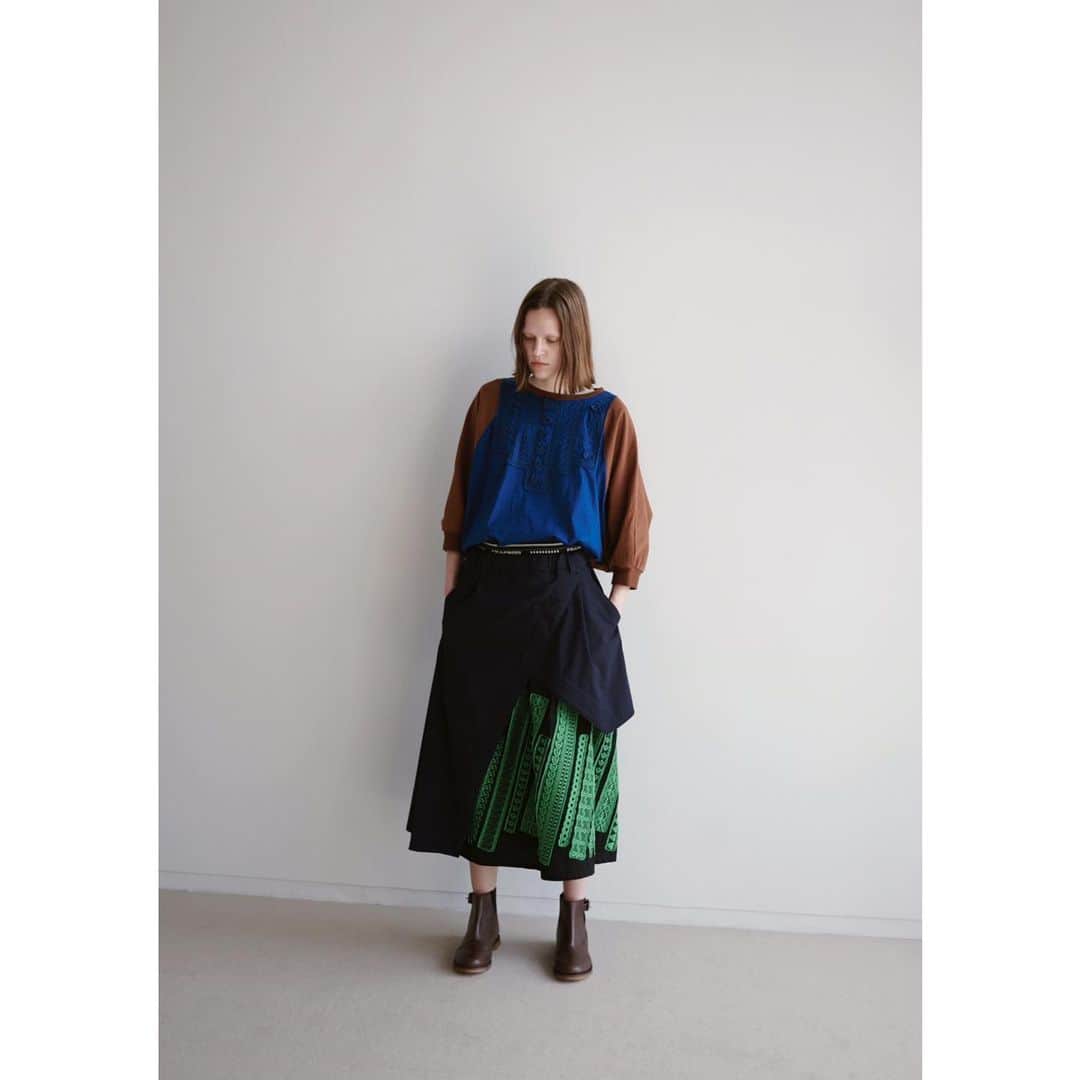 のインスタグラム：「FRAPBOIS 2019-20 AUTUMN/WINTER COLLECTION 「MOTHER」  #frapbois #フラボア #2019 #2020 #19aw #collection #コレクション #mother #マザー #tokyo #japan」