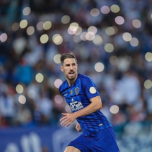 ミロシュ・デゲネクさんのインスタグラム写真 - (ミロシュ・デゲネクInstagram)「Cant wait to get started again. 💙⚽️」6月18日 17時47分 - milosdegenek