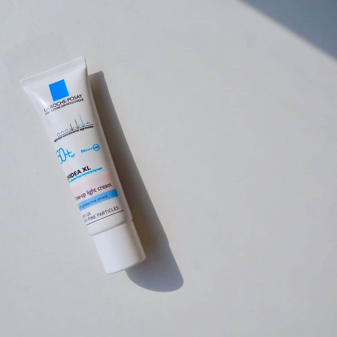 LA ROCHE-POSAY JAPAN ラロッシュポゼのインスタグラム：「. ＼大好評につき延長！#トーンアップUV派 で現品が当たる！／ . #トーンアップUV派 をつけて商品レビューを投稿すると抽選で毎月10名様に大人気”UVイデア XL プロテクショントーンアップ” が当たるSNSキャンペーンが大好評につき 8/30 10:00まで延長中です💙 . 「ずっと使ってみたかった！」「低刺激なのが嬉しい」など喜びの声を続々いただいております。ぜひ皆様もご参加くださいね♪ . #ラロッシュポゼ #乾燥肌 #敏感肌 #低刺激設計 #敏感肌コスメ #スキンケア #ドクターズコスメ #スキンケアサンプル」