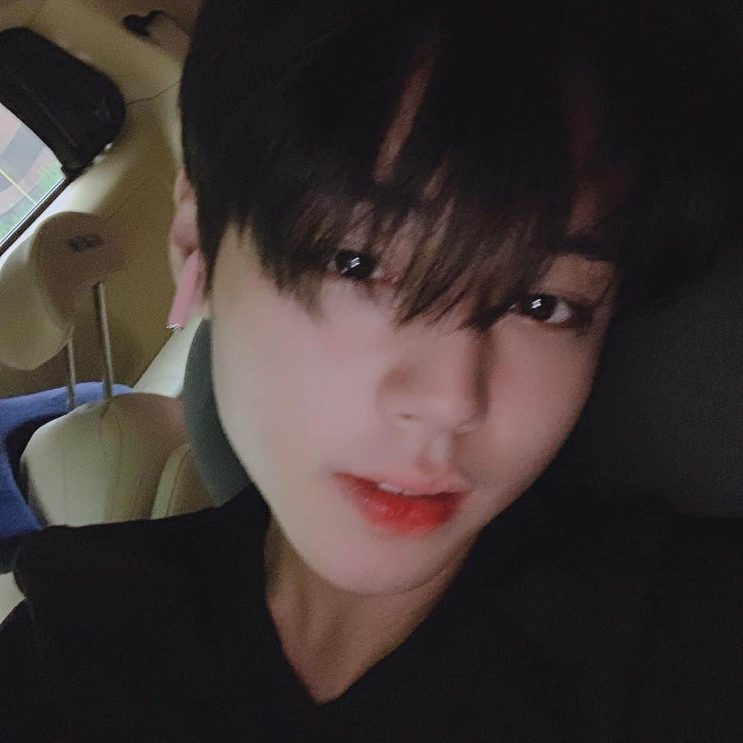 パク・ジフンさんのインスタグラム写真 - (パク・ジフンInstagram)「#행복」6月18日 18時06分 - 0529.jihoon.ig