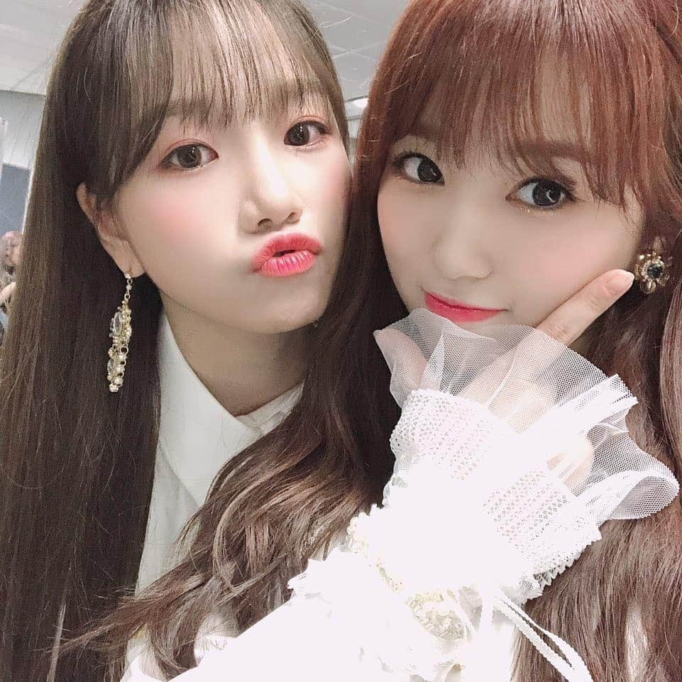 IZ*ONEさんのインスタグラム写真 - (IZ*ONEInstagram)「⠀⠀⠀ 🧚요정들 중에 제일 큰 요정인 나코의 생일을 축하합니다💕 나코 얼굴만 봐도 웃음이 나오고 행복해지는 걸 보면 위즈원은 나코의 마법에 걸린 게 틀림없어요◟(∗❛ᴗ❛∗)◞💘 ⠀⠀⠀ #나코DAY #나코Special #나코잔치 #나코선물🎁🎁 #IZONE #아이즈원 #アイズワン #なこ #矢吹奈子」6月18日 18時18分 - official_izone