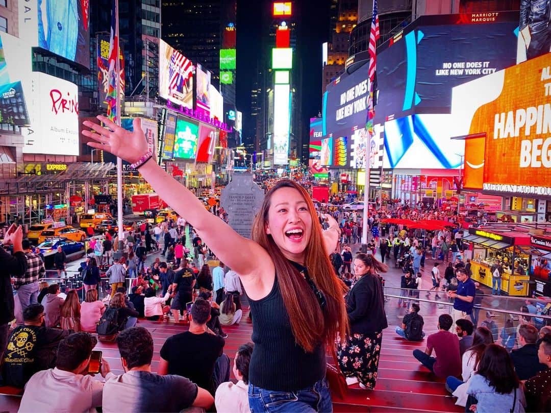 菊池沙都のインスタグラム：「See you again NYC🗽💕 #newyork#nyc#timessquare #travel#trip #アメリカ#海外旅行#旅行」