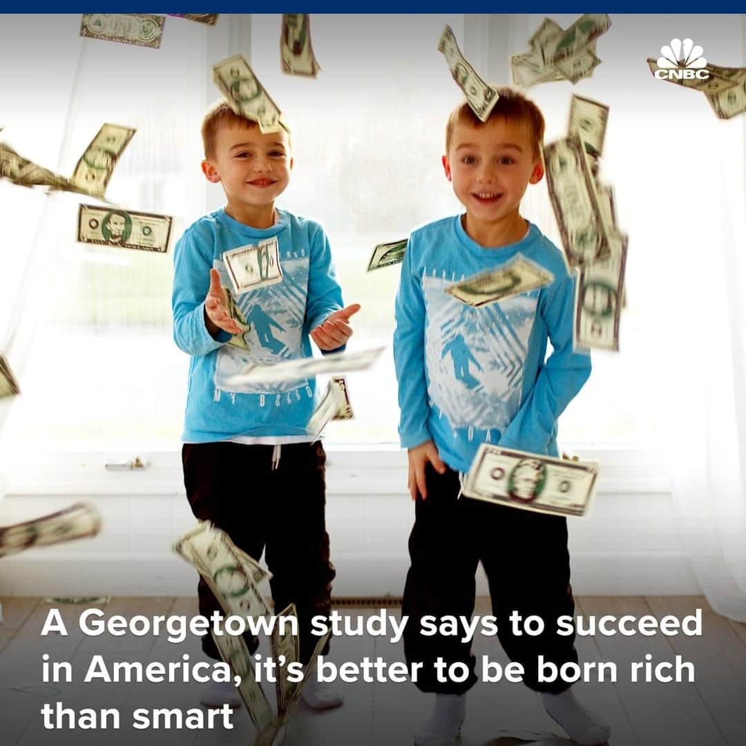 CNBCさんのインスタグラム写真 - (CNBCInstagram)「Children in the U.S. are told from an early age that hard work pays off, starting with their time at school. But according to a recent report, being born wealthy is a better indicator of adult success in the U.S. than academic performance.⠀ ⠀ The report traces the outcomes of students from kindergarten through adulthood, categorizing students by socioeconomic status.⠀ ⠀ What it found was that poor kindergartners with good scores are less likely to graduate from high school, graduate from college or earn a higher wage than their affluent peers with bad grades.⠀ ⠀ “To succeed in America, it’s better to be born rich than smart,” Anthony P. Carnevale, lead author of the report, tells @CNBCMakeIt.⠀ ⠀ To learn more about this report, find the link in our bio.⠀ *⠀ *⠀ *⠀ *⠀ *⠀ *⠀ *⠀ *⠀ #success #rich #bornrich #america #growinguprich #smart #intelligence #georgetown #cnbc #cnbcmakeit #cnbcbusiness #education #wealth #study #new #report #children #money #goodschools」6月18日 19時05分 - cnbc