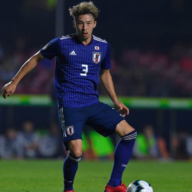 ゲキサカさんのインスタグラム写真 - (ゲキサカInstagram)「試合巧者チリに脱帽…  #日本代表 #daihyo #samuraiblue #🇯🇵 #森保ジャパン #japan #サッカー #soccer #football #⚽️ #gekisaka #ゲキサカ #コパアメリカ #copaamerica #copaamerica2019 #チリ #Chile #🇨🇱 ©︎KokiNAGAHAMA」6月18日 19時14分 - gekisaka