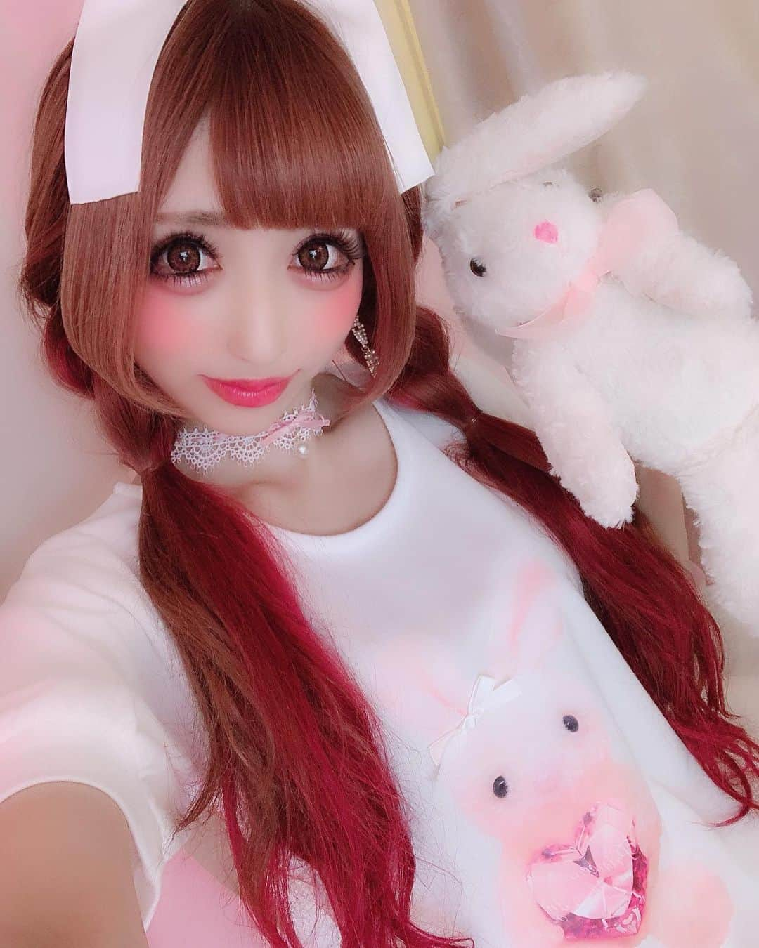 桜咲姫奈さんのインスタグラム写真 - (桜咲姫奈Instagram)「21日(金)〜発売のうさたんわんぴ🐰🎀 ¥5900(+Tax) ホワイト🍓✩°｡⋆♡*° Whiteだけうさちゃんがぴんくなんだよ🐰🎀🐰🎀 ･ ･ #marscoordinate #お洒落さんと繋がりたい #お洒落好きな人と繋がりたい #お洒落好き#今日のコーデ #秋コーデ #マーズコーデ #プリメロ #楽チンコーデ #プチプラコーデ #リンクコーデ #みんなで作るコーデ集 #自分磨き#109#Tokyo style#kawaii#fashionista #好きな物着たい」6月18日 19時38分 - himena_ousaki