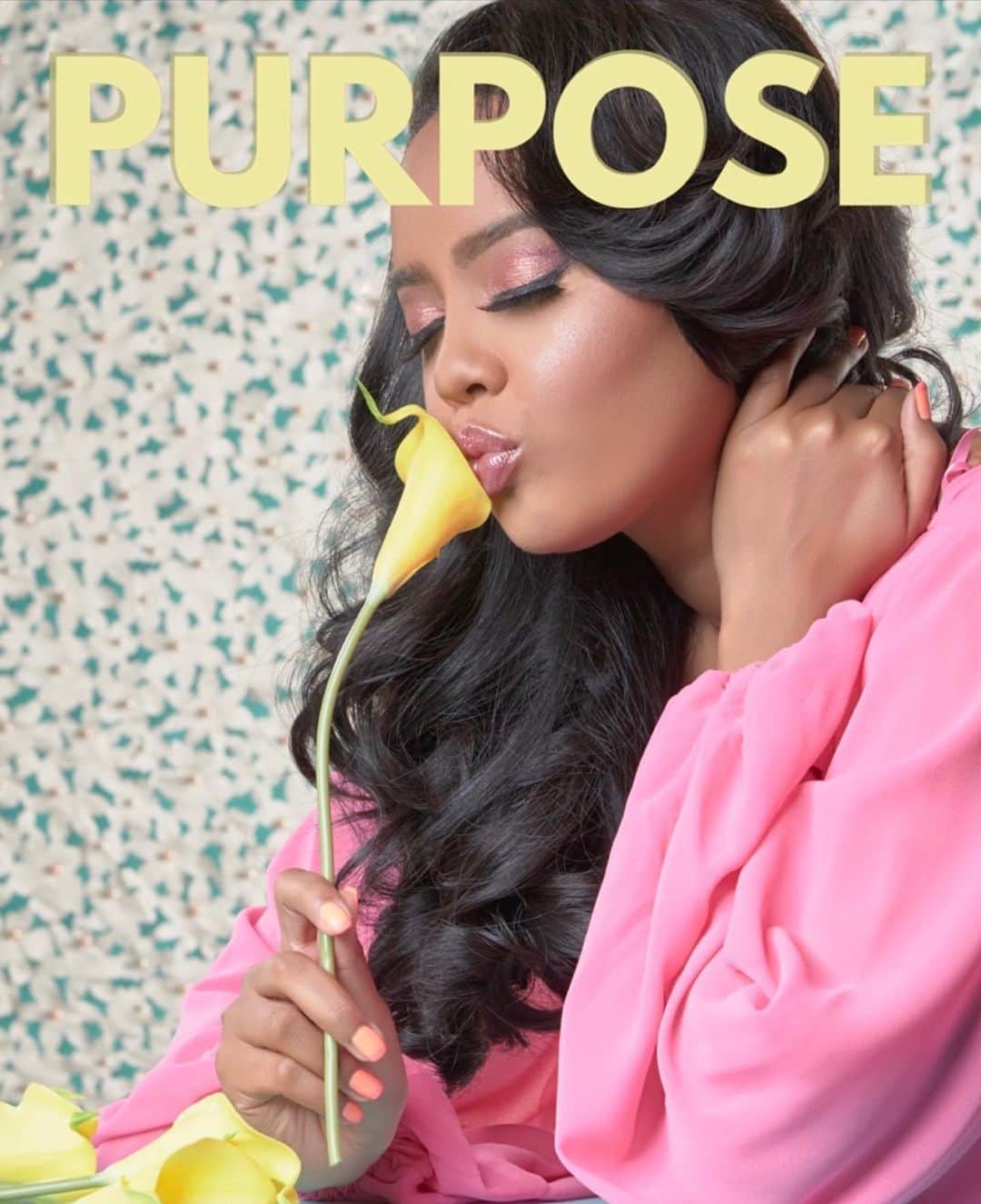 Angela Simmonsさんのインスタグラム写真 - (Angela SimmonsInstagram)「Wake up . Smell the flowers 🌸You are blessed to see another day @purpose_app . 💗🌸💗」6月18日 19時39分 - angelasimmons