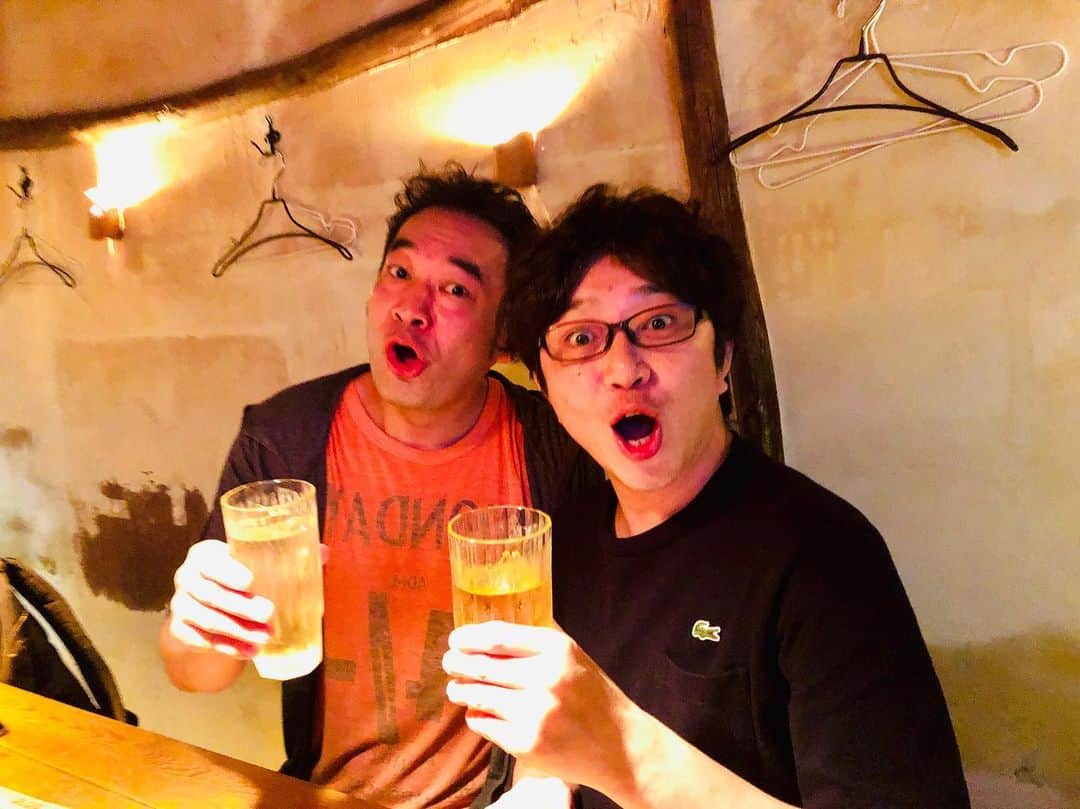 辻本耕志さんのインスタグラム写真 - (辻本耕志Instagram)「先日、健一さんにバッタリ会ったんで、一緒に飲みました。楽しく、安心する強き先輩。 #小林健一」6月18日 20時07分 - tsujimotokouji
