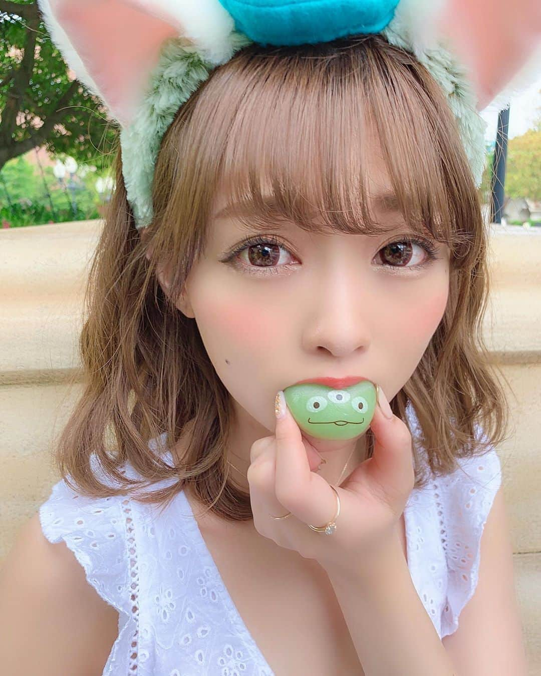 りなてぃさんのインスタグラム写真 - (りなてぃInstagram)「﻿ ﻿ ﻿ ﻿ ﻿ ディズニー投稿多くてごめんね（ ; ; ）💓﻿ また行きたいなぁ〜🐭！﻿ ﻿ ﻿ いま知り合いの人とイベントしたいねってなってるんだけど﻿ みんなイベント開くってなったら﻿ どんなんだったら楽しい💓？﻿ ﻿ ﻿ みんなも参加できるような方がいいなぁとか﻿ 見てるだけがいいなぁとか、BBQとか企画でも﻿ いままで行った楽しかったイベントでもいい💓﻿ ﻿ 教えてください！！！﻿ ﻿ ﻿ ﻿ ﻿ #ootd#outfit#code#coordinate ﻿﻿﻿﻿﻿﻿﻿﻿﻿﻿﻿﻿#りなてぃーカラー﻿﻿﻿﻿﻿ #style #code #fashion  #hair #hairstyle ﻿﻿﻿﻿﻿﻿﻿﻿﻿﻿﻿﻿﻿﻿ #haircolor ﻿﻿﻿#hairarrange ﻿﻿﻿#hairmake #make #makeup ﻿﻿﻿﻿﻿﻿﻿﻿﻿﻿﻿﻿﻿﻿﻿﻿﻿ #ヘアアレンジ  #ヘアスタイル #ヘアメイク #メイク﻿﻿﻿﻿﻿﻿﻿﻿﻿﻿﻿﻿﻿﻿ #東京 #ディズニー #ディズニーシー #disney #disneysea」6月18日 20時01分 - rinatea_25