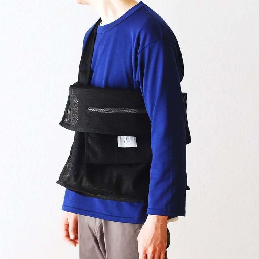 wonder_mountain_irieさんのインスタグラム写真 - (wonder_mountain_irieInstagram)「_ itten. / イッテン “Mesh Bag” ￥11,880- _ 〈online store / @digital_mountain〉 http://www.digital-mountain.net/shopdetail/000000009648/ _ 【オンラインストア#DigitalMountain へのご注文】 *24時間受付 *15時までのご注文で即日発送 *1万円以上ご購入で送料無料 tel：084-973-8204 _ We can send your order overseas. Accepted payment method is by PayPal or credit card only. (AMEX is not accepted)  Ordering procedure details can be found here. >>http://www.digital-mountain.net/html/page56.html _ 本店：#WonderMountain  blog>> http://wm.digital-mountain.info/blog/20190427/ _ #itten. #イッテン cutsewn→ #itten. ￥10,800- pants→ #itten. ￥27,000- _ 〒720-0044  広島県福山市笠岡町4-18 JR 「#福山駅」より徒歩10分 (12:00 - 19:00 水曜定休) #ワンダーマウンテン #japan #hiroshima #福山 #福山市 #尾道 #倉敷 #鞆の浦 近く _ 系列店：@hacbywondermountain _」6月18日 20時04分 - wonder_mountain_
