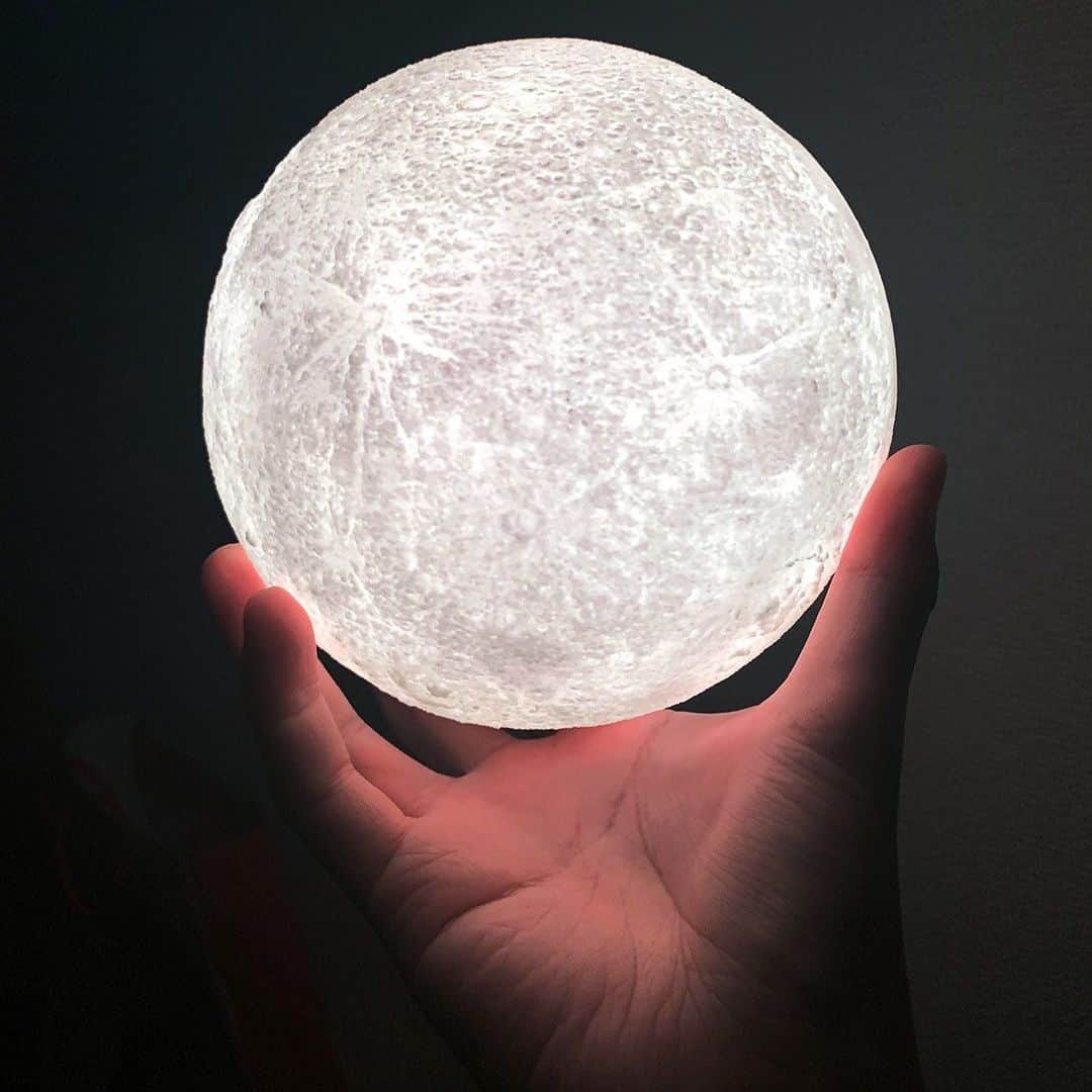  吉永龍樹のインスタグラム：「#moon #満月 #ストロベリームーン #照明 #moonlight」