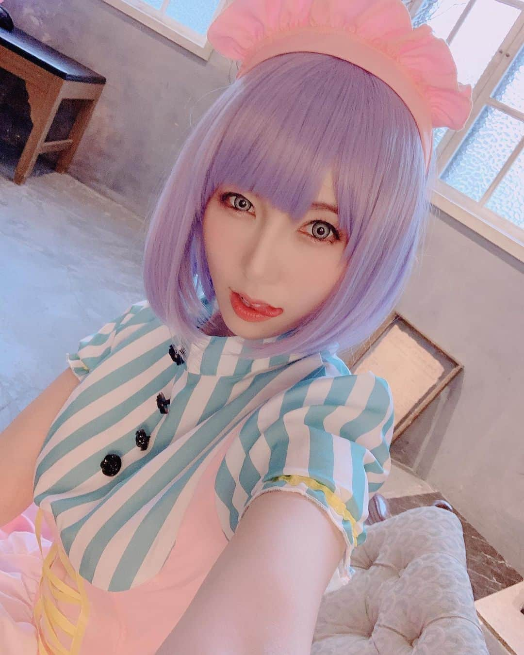 波多野結衣さんのインスタグラム写真 - (波多野結衣Instagram)「ぽんちゃん達と五等分の花嫁併せしてきました★ 五月ちゃんしたよ☻ あと二個目はメイドさん衣装★ データ仕上がるの楽しみ！ . . #コスプレ #五等分の花嫁 #中野五月 #メイドさん #併せ #ぽんちゃん #カラフル」6月18日 20時17分 - hatachan524