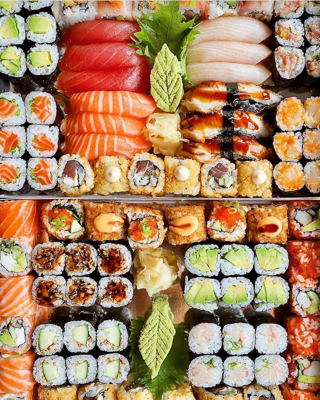 Blonde Saladさんのインスタグラム写真 - (Blonde SaladInstagram)「INTERNATIONAL SUSHI DAY 2019🍣 Today and always we can’t really get enough of it, which would you pick? 🥑 #theblondesalad #internationalsushiday #sushi #sushilovers #foodcoma @sushi.lover.official」6月18日 20時18分 - theblondesalad