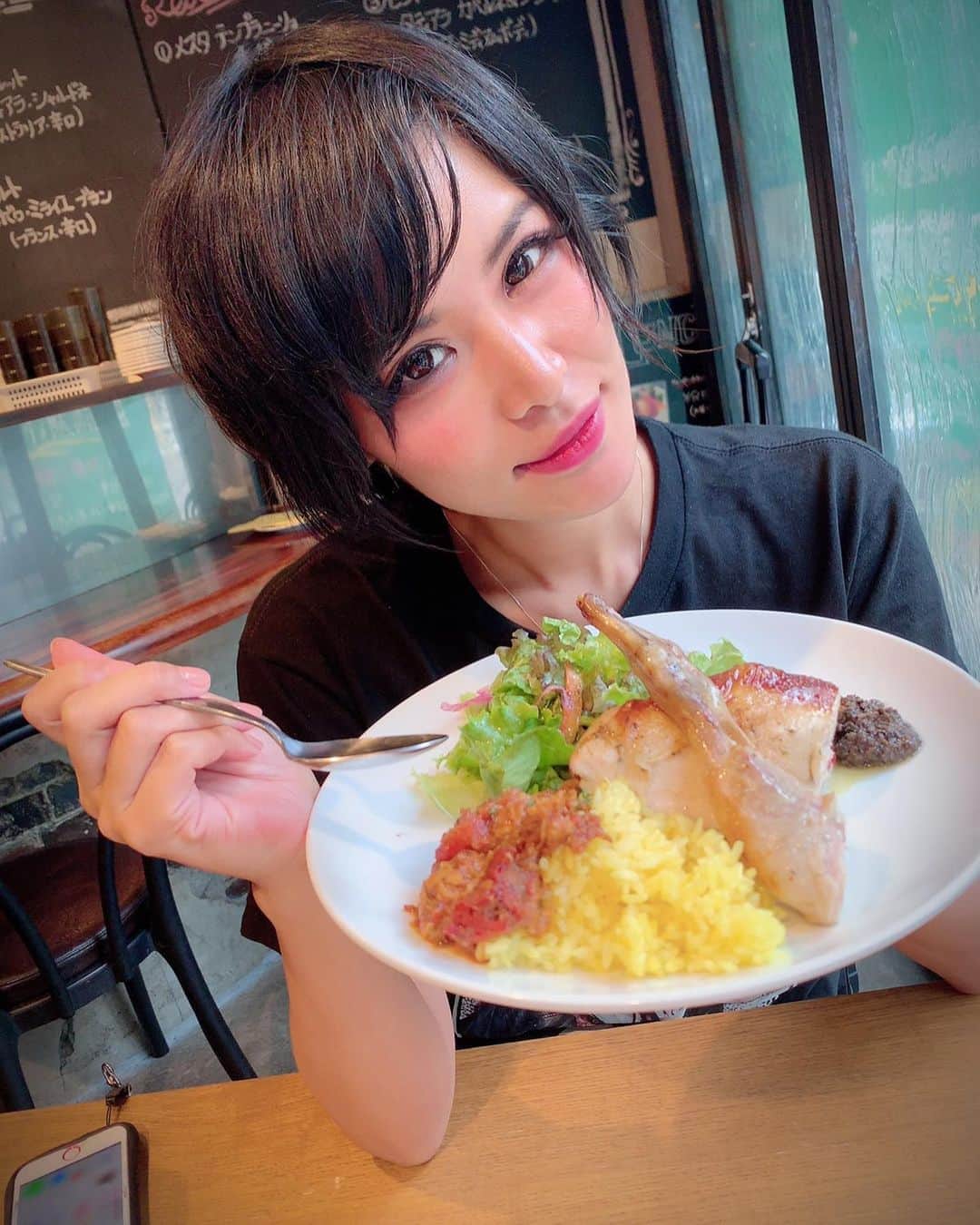 峰のりえのグルメインスタ