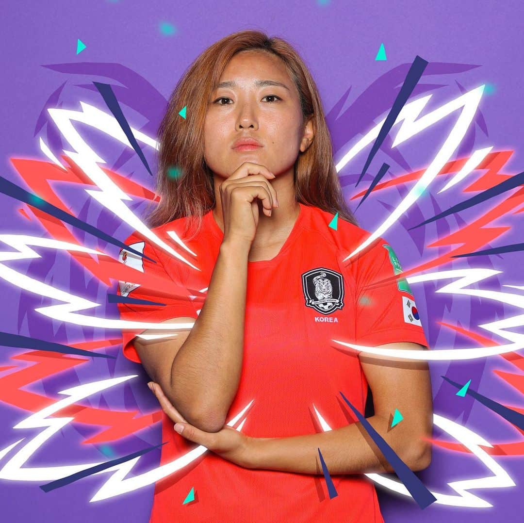 FIFAワールドカップさんのインスタグラム写真 - (FIFAワールドカップInstagram)「🇰🇷 CAPTAIN’S CLUB ©️ @sohyun_cho_0326 played all 270 minutes for #Korea Republic. But the Taegeuk Nangja and their fans are sadly leaving the tournament, after finishing bottom of Group A. #FIFAWWC #DareToShine #KoreaRepublic」6月18日 21時20分 - fifaworldcup
