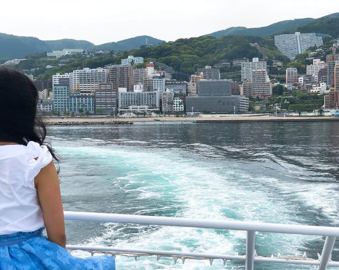 永井里菜さんのインスタグラム写真 - (永井里菜Instagram)「. . 久しぶりの初島来た🏝🛥✨✨✨ . いつも休みを取る日にちを間違えて 置いてきぼりのブー子ちゃん（妹） が珍しく一緒に旅行来てる🥺🥺🥺💕 .」6月18日 21時20分 - nagairinasea8