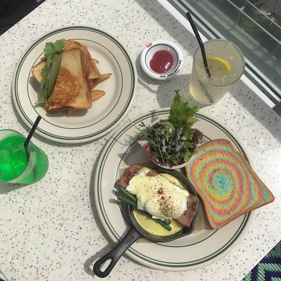 岡元優香のグルメインスタ